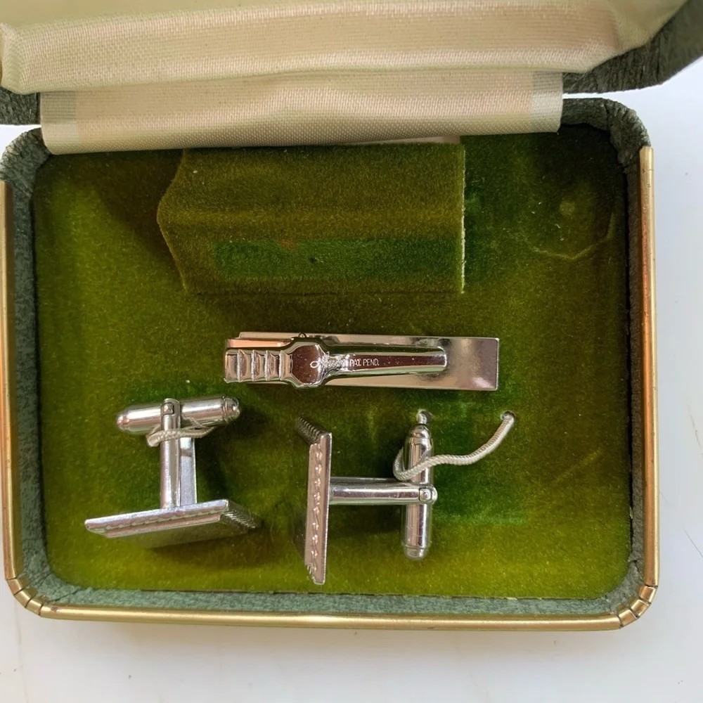 Vintage anson cuff links and tie clip